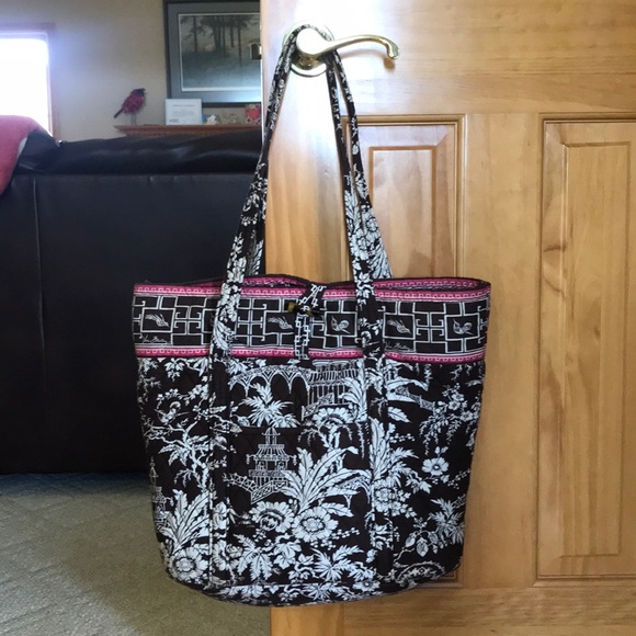 Vera Bradley Tote Bag - Picture 2 of 6